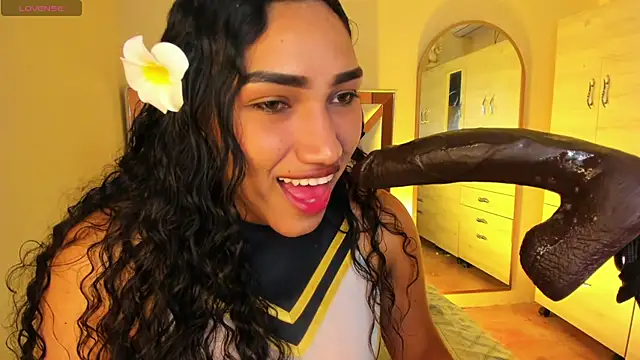 Olivia_fx - Messy deepthroat 😈