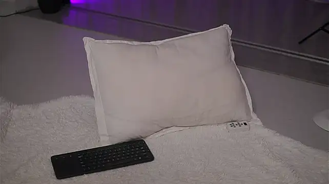NatyDesiree - Dildo playyy 😈😈😈