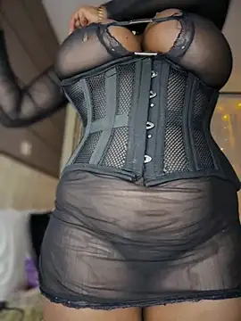 ScarletMuseX - Completely Naked n oil on my Tits