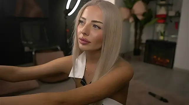 SerenaNoir - Dildo play + 3min domi ctrl⚡💥🥵