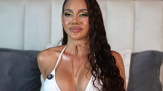 NinaSolle - dildo pussy play