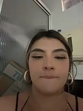 I_melissaa - fingering pussy/last tip sexy pic pm