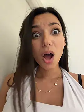 -_MiaQueen_- - MASTURBATE AT HALLWAY 🤯
