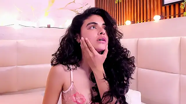 Rhea_lace - Squirt with toy 1 min 💦🥵