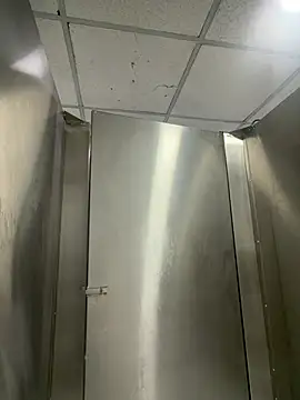 Sweet_Milaa1 - FULL NAKED IN THE BATHROOM//SHHH