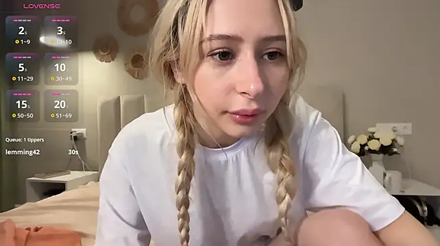 AnnabelleDreams - doggy and spank my ass x20