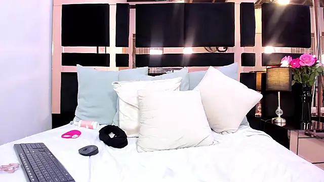 Ursafrost - show saliva and spit tits