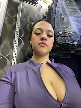 CelesteJones1 - Flash ass + spank ass 🍑❤️