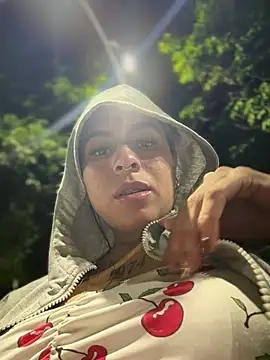 Analia__ - HEY, HEY GUYS🤫
