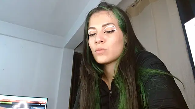 Chloe_paytone - show tits