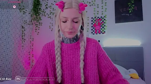 LilithPoison - Nipples in a vice