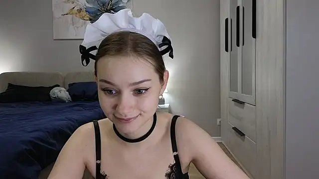 Sheilaa_pink - Leave me with as little clothes as possi