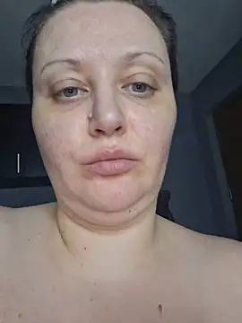 Anna_claire - CUM now,you fucking SEXDOLL!!!