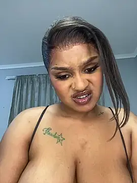 Amberr_Roose