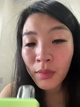 Tavie1744 - open legs 2min