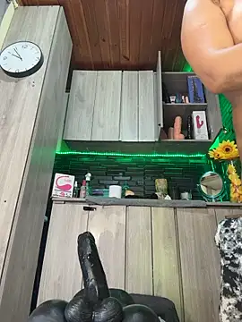 LaureenHills - Titjob