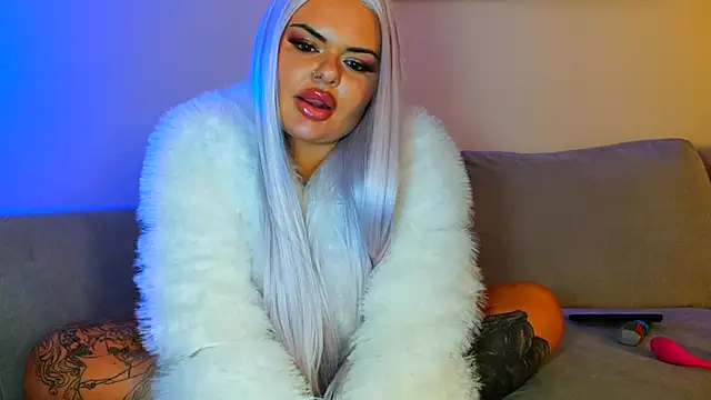 LexieEssex - get my pussy dripping