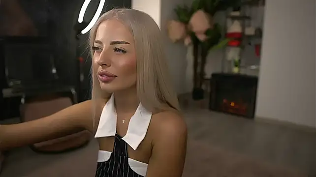 SerenaNoir - Shoot me from behind 😈😎🍑