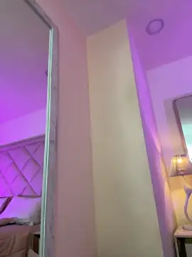 AliciaRoux - Hitachi play close & wet