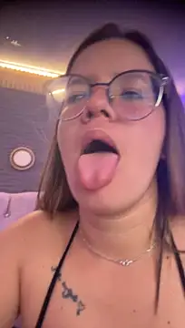 SamyandAlly - SPITTING AND LICKING TITS😈💦