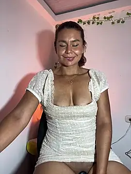 Milf_Luna_ - make me squirt +5 minutos control