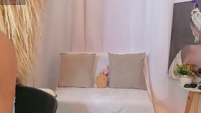 Helena-Fits - play with my pussy
