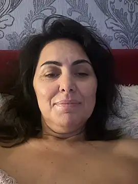 Emma_roqueen - Single QUEEN looking for a faithful slav