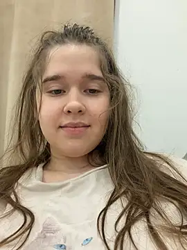 HornyGirlH - 2 FINGER INSIDE