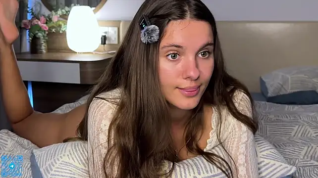 Chloemilka - Tease with boobies