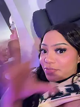 Madiee_Rhea - Spread pussy