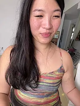 Tavie1744 - open legs 2min
