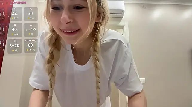AnnabelleDreams - unbutton my bra