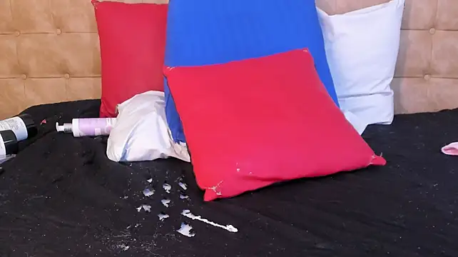 GrettaRouse - 5 fingers in pussy