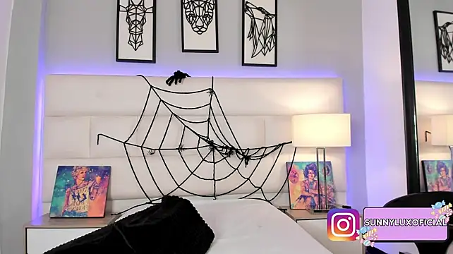 SunnyLuxxx - SPIT TITS + CONTROL LUSH 3MIN