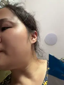 Amy1688 - 脱内裤直播一分钟