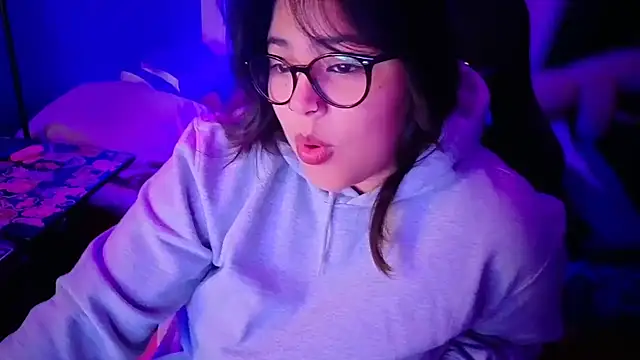 Miacanela_xo - make me drip drip 💦