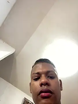 Dirty_Brownx - Vaginal explosion with golden shower🫦