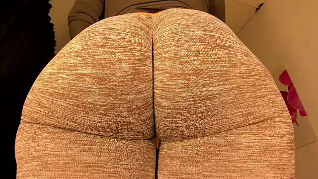 Gabby_Haze - enjoy with me...make me wet