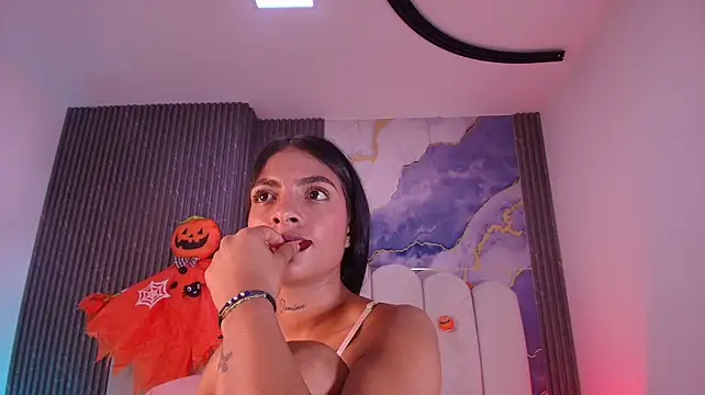 Hot_dione - Ride dildo in pússy+oil in ass🍑🥵