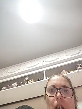 Alexia69812 - Desnudo con propinas