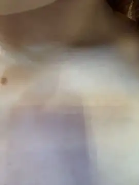 Isabella-gaviria - FUCK ME DOGGY STYLE UNDER THE TABLE😈🥵