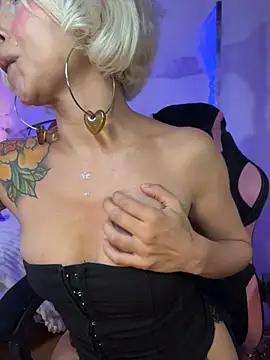 Cinamoonn - with my fingers!! click On Clit