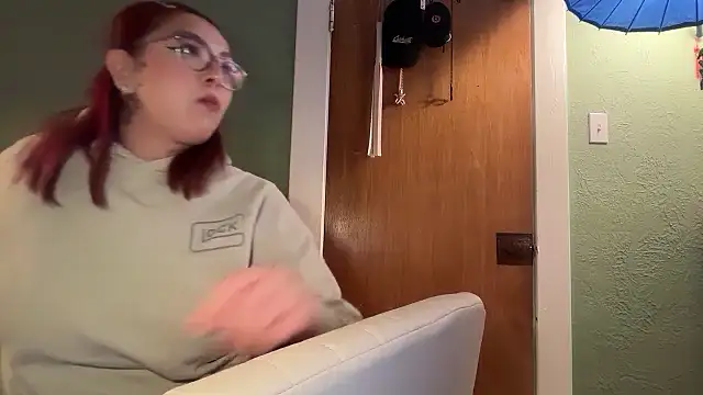 Naya_pumpkin - shaking ass in doggy🩷