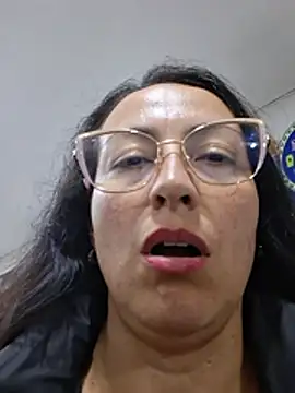 Lauryn_Jones - FLAS MY PUSSY