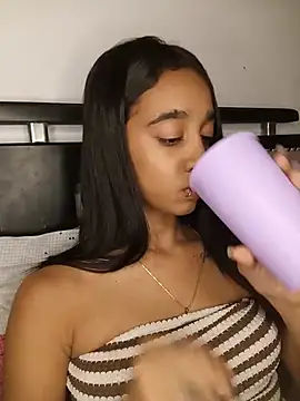 Zoe_Sweett18 - Naked +Masturbation