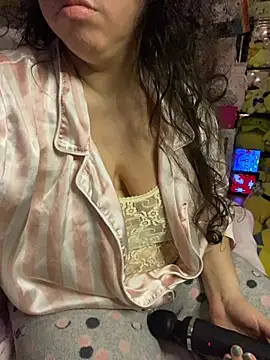 W3tkittty - SUCK BOTH NIPPLES AT ONCE