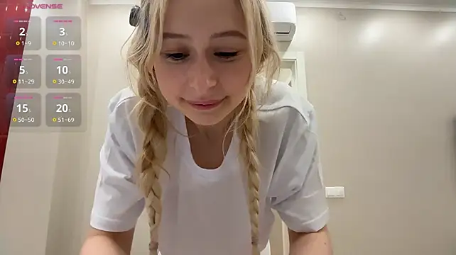 AnnabelleDreams - unbutton my bra