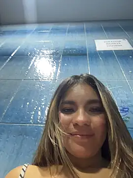Selene_tylor_ - RUB CLIT+SLAP PUSSY🥵