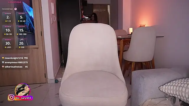 Sara_albrecht - naked and play pussy