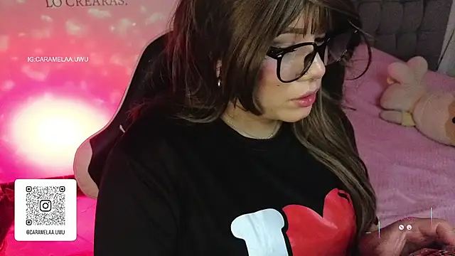 Melissa_Adamsx - lick my fingers +sip in cam+ahegao